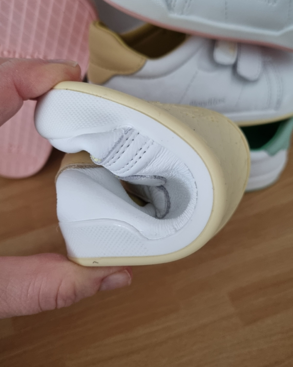 Blanditos Primi passi (1) Barefoot Londres Blanditos v. colori